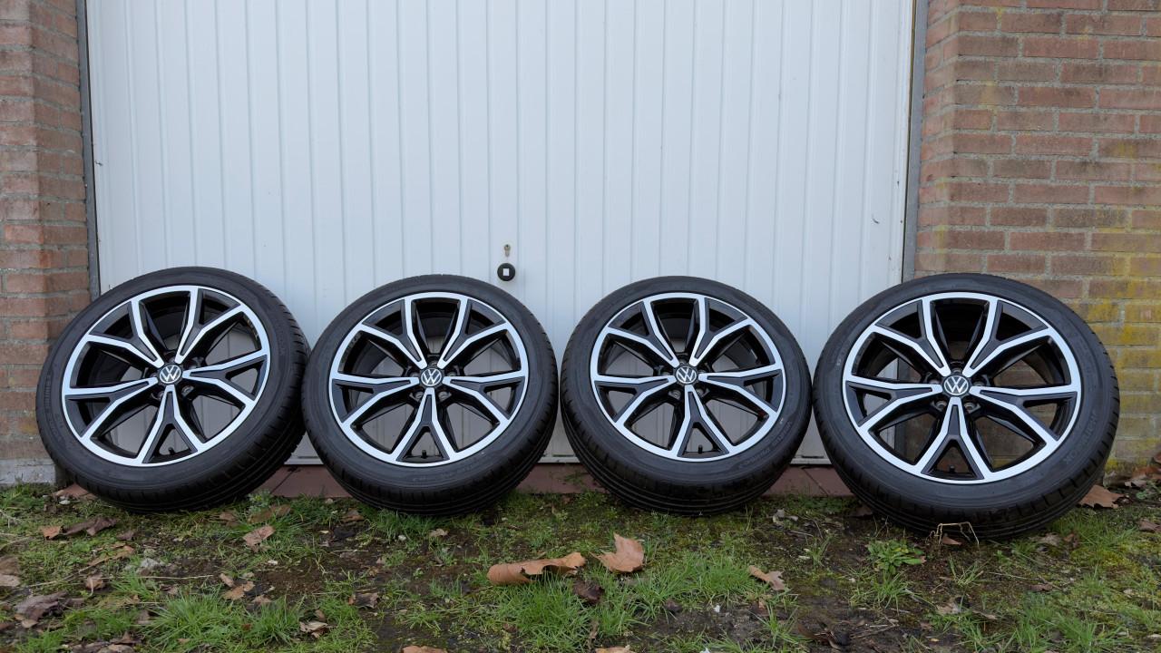 Origineel VW velgen + Hankook banden