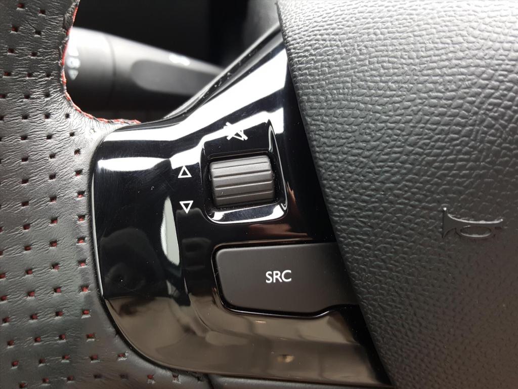 Peugeot 308 gt 1.6 turbo-205pk navi | full-led | alcantara/leer | trekhaak 