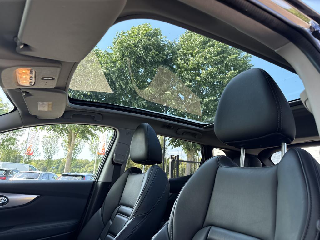 Nissan Qashqai 1.3 dig-t tekna | panorama | leder | 360 camera | stoelverw.