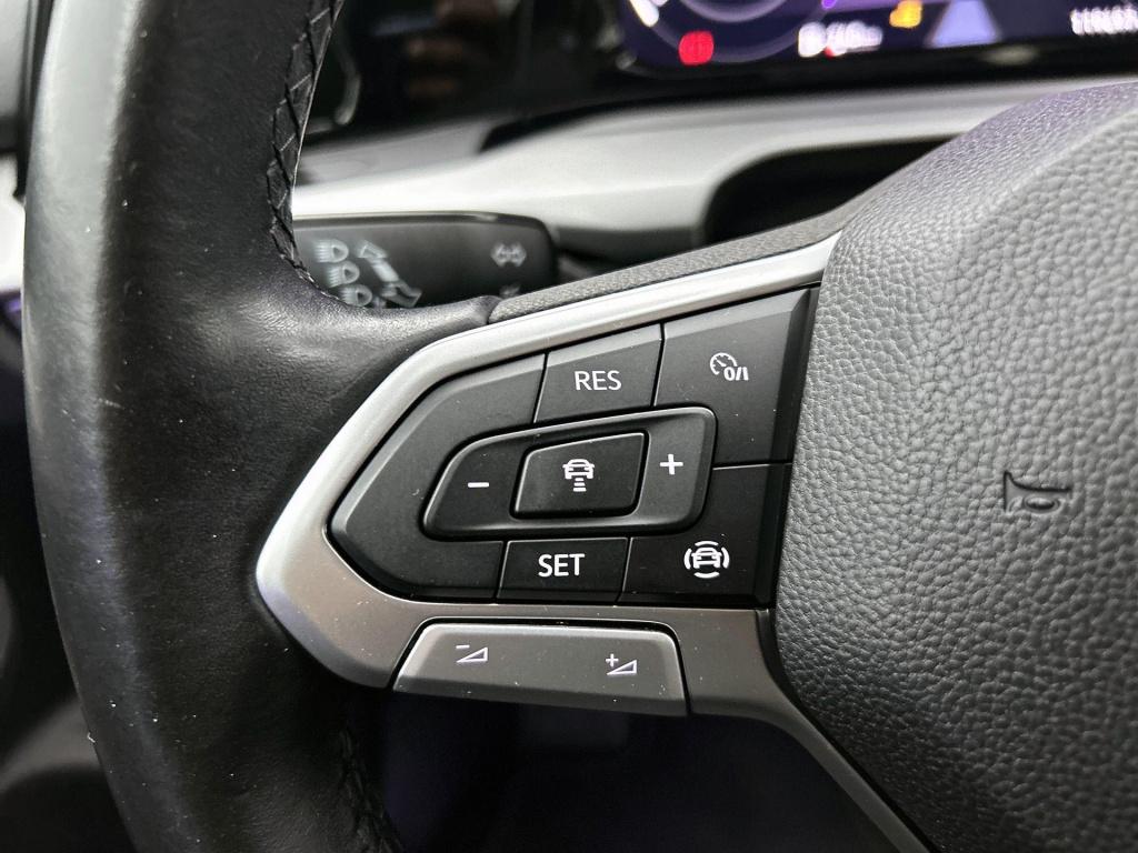 Volkswagen Golf 1.0 tsi life | navigatie | apple carplay / android auto | s