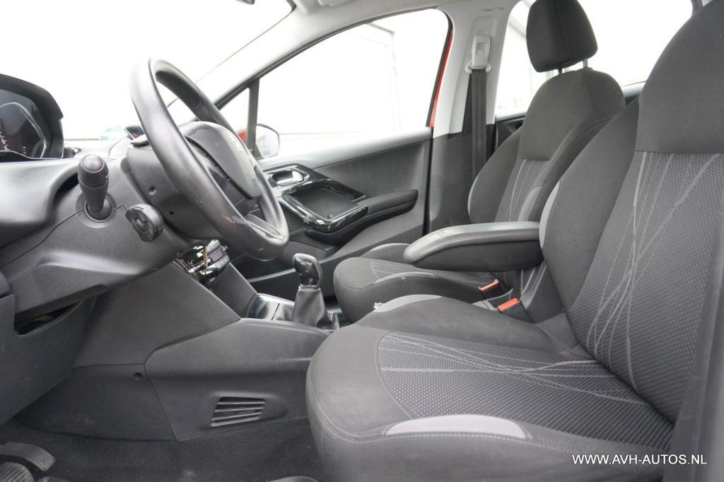 Peugeot 208 1.4 vti active
