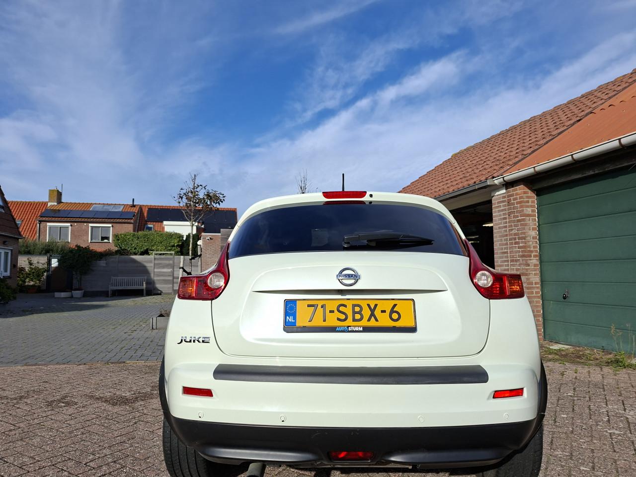 Nissan Juke 1.6 Dig-t 4WD CVT 2011 Wit