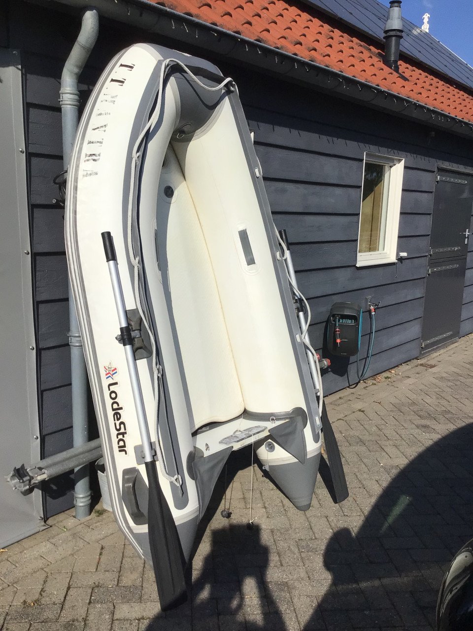Lodestar 260 airdeck