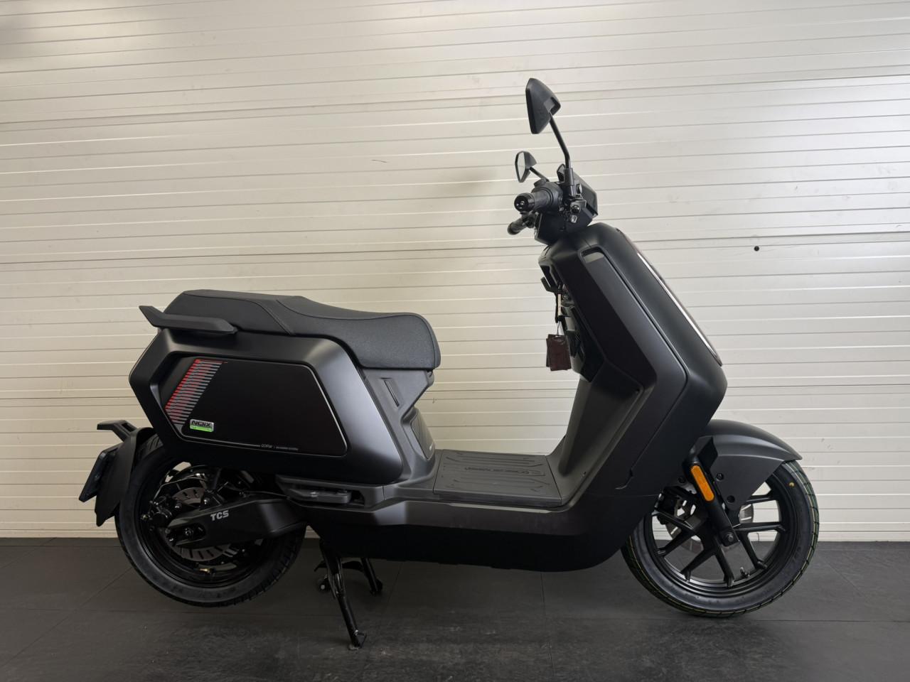 NIU NQi 150 – 25/45km – Smart E-Scooter – Nu Op Voorraad