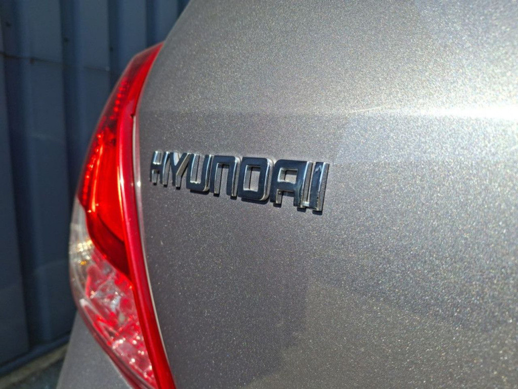 Hyundai I 20 1.2 hp i-motion 5-deurs | airco | trekhaak