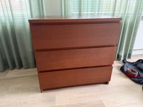 2 ladenkasten br 80, dp 48 en hg 77,5 cm