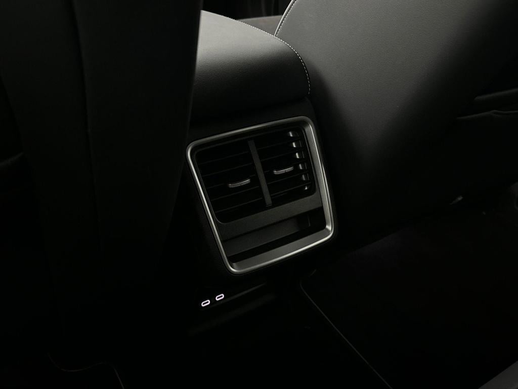 Skoda Onbekend sportline elektromotor 150 kw / 204 pk suv elektri