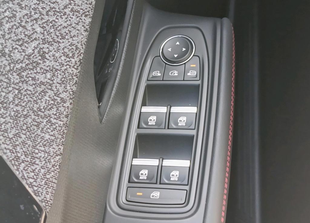 Renault Clio 1.8 hybrid 160 techno - lichtmetalen wielen 18"