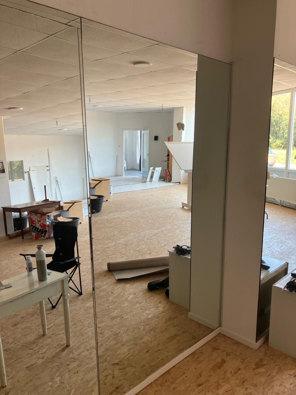 Grote wand spiegels