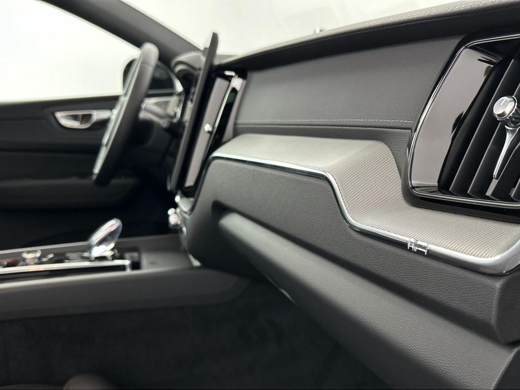 Volvo XC60 t8 awd gt ultra black edition exec. edition
