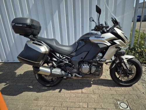 Kawasaki Versys 1000GT uit 2016