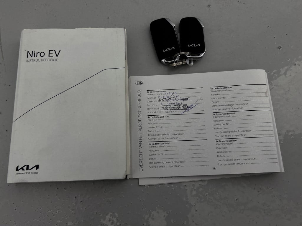Kia E-niro dynamicplusline 64 kwh | schuif-/kanteldak |