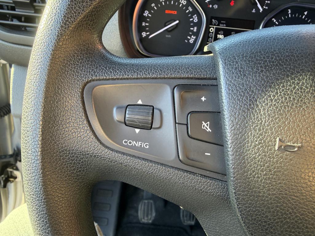 Toyota Proace worker 2.0 d-4d professional | trekhaak | sidebars | nav | 2.