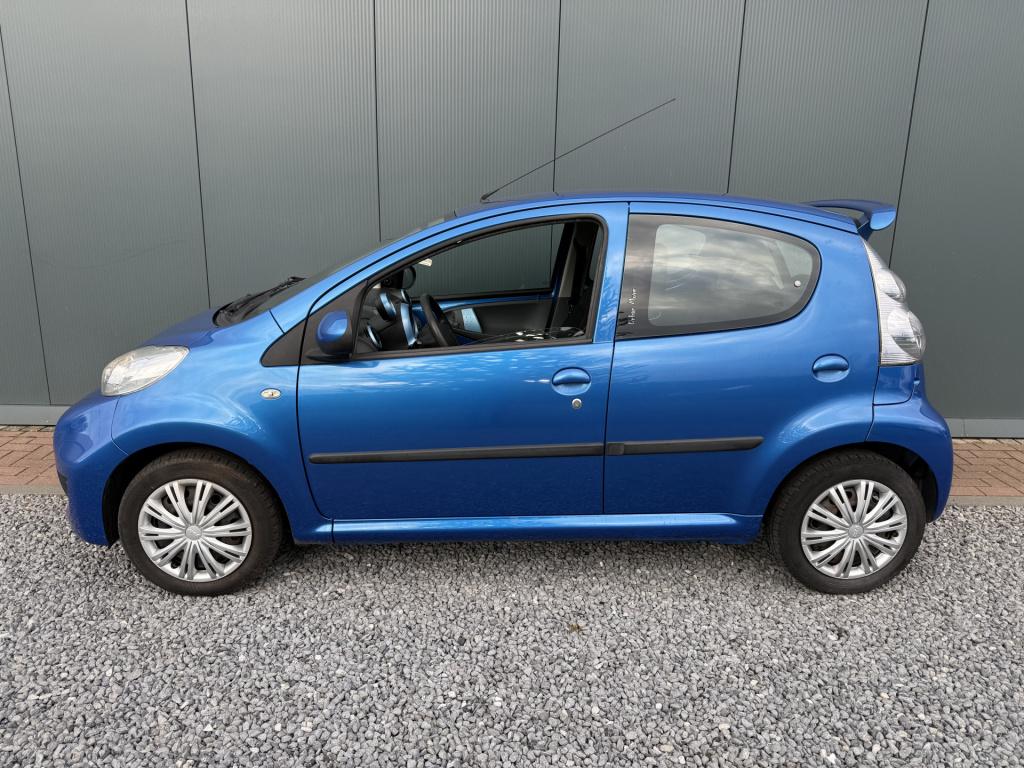 Peugeot 107 1.0-12v urban move airco 5-drs