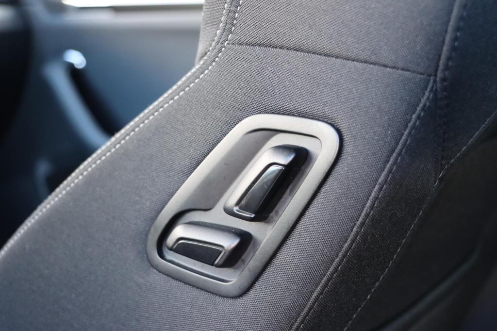 Skoda Superb combi 1.4 ehybrid style 218pk dsg6 | soh 93,1% | memory | stoe