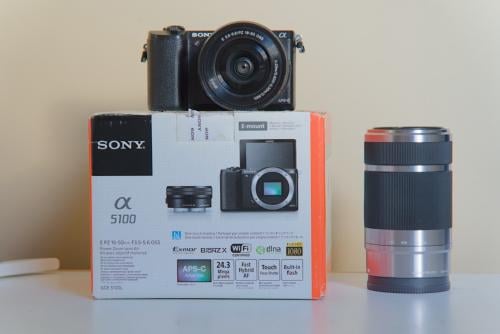 Sony a5100 systeemcamera inc 2 sony lenzen en accessiores