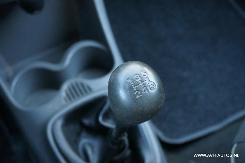 Peugeot 107 1.0-12v xs