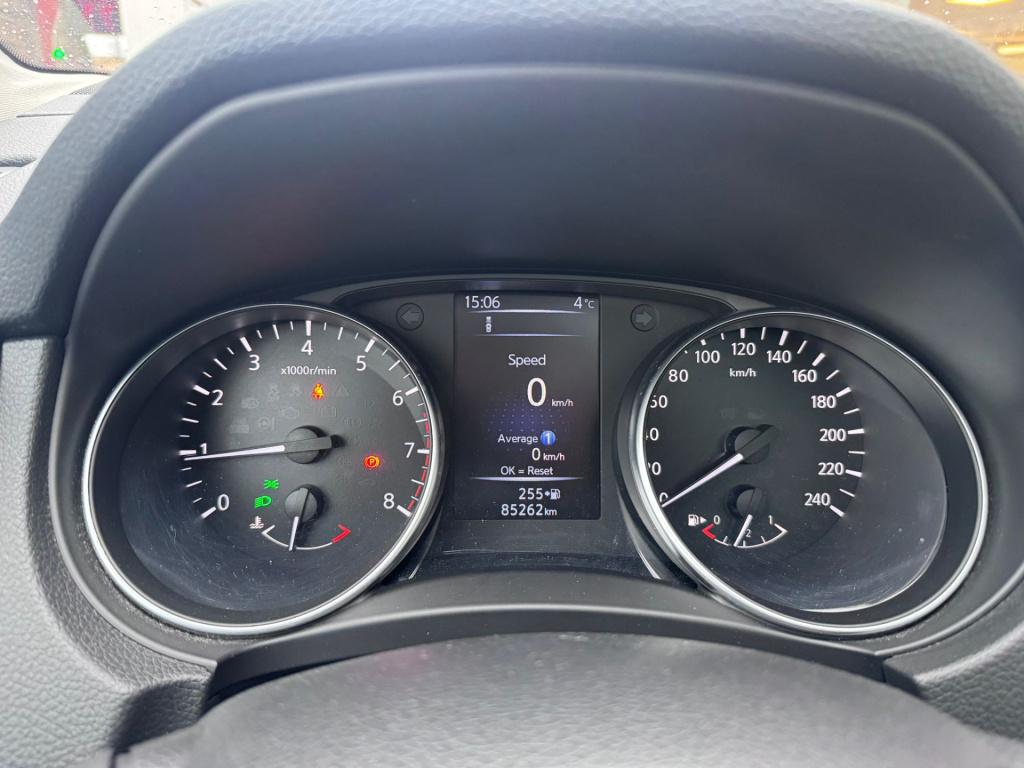 Nissan Qashqai 1.2 n-connecta