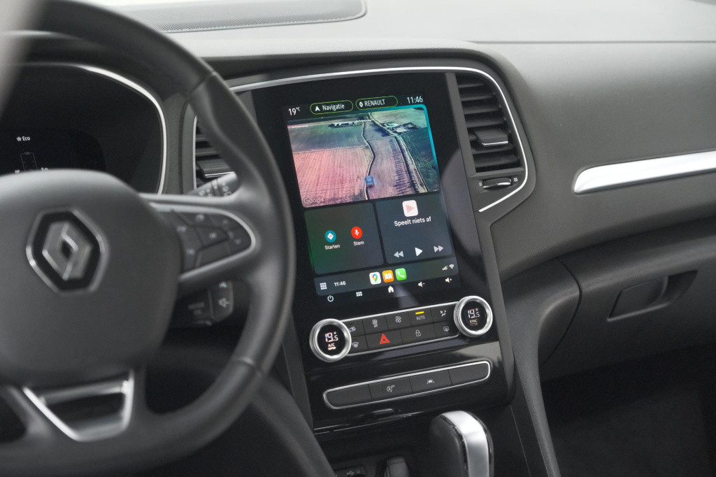 Renault Megane tce 140 edc techno | trekhaak | camera | navigatie | 9.3 inc