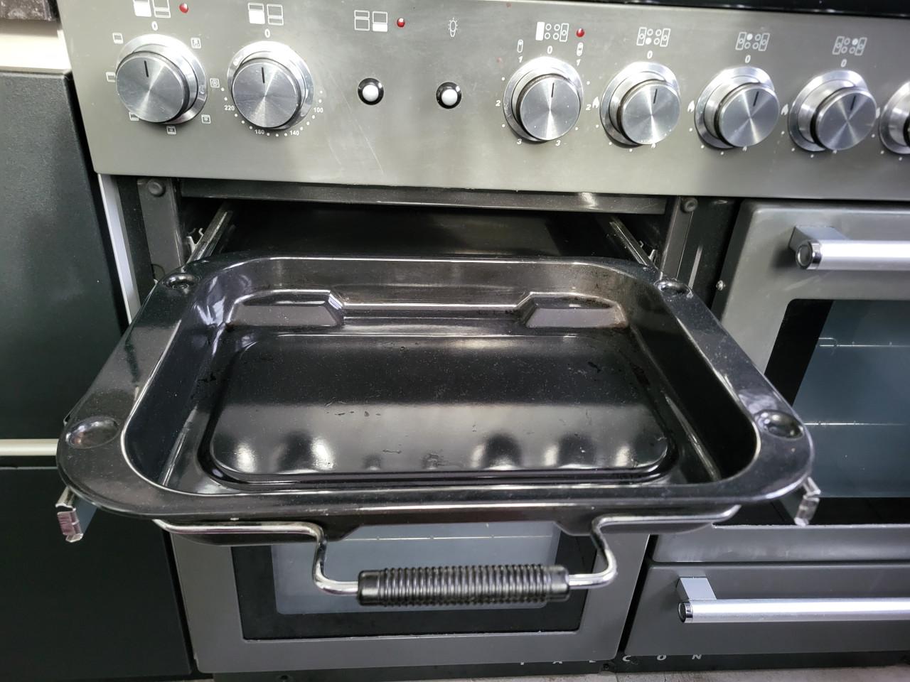 Goed onderhouden Falcon nexus 110 dual fornuis met afzuiging