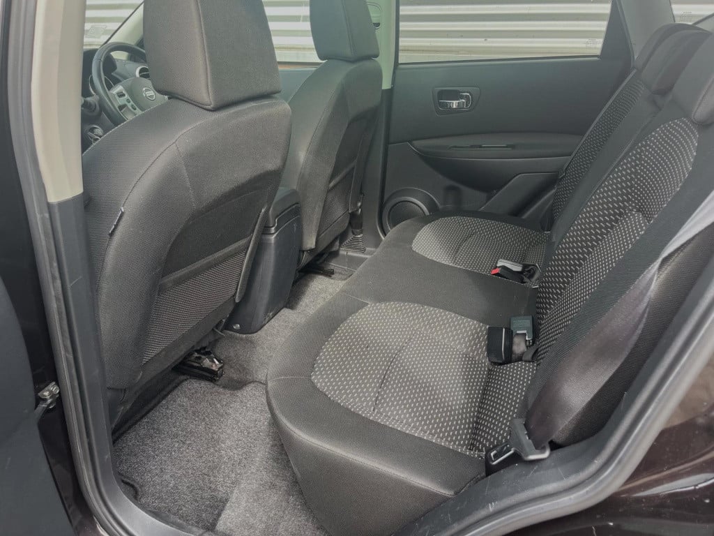 Nissan Qashqai 2.0 tekna | incl. beurt & apk | trekhaak