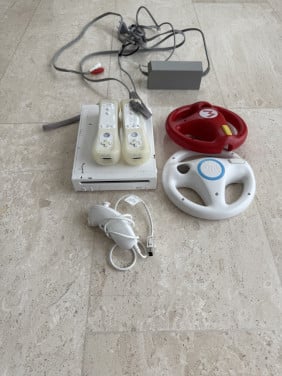 Wii incl Accesoires en spellen