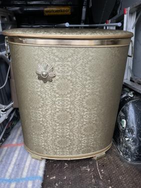 Antieke Amerikaanse wasmand