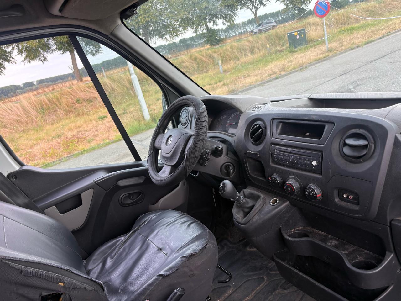 OPEL MOVANO 2.3 DIESEL / bj2011 / EURO5 / LEES BESCHRIJVINV