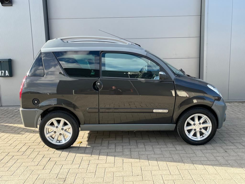 Aixam Crossline brommobiel