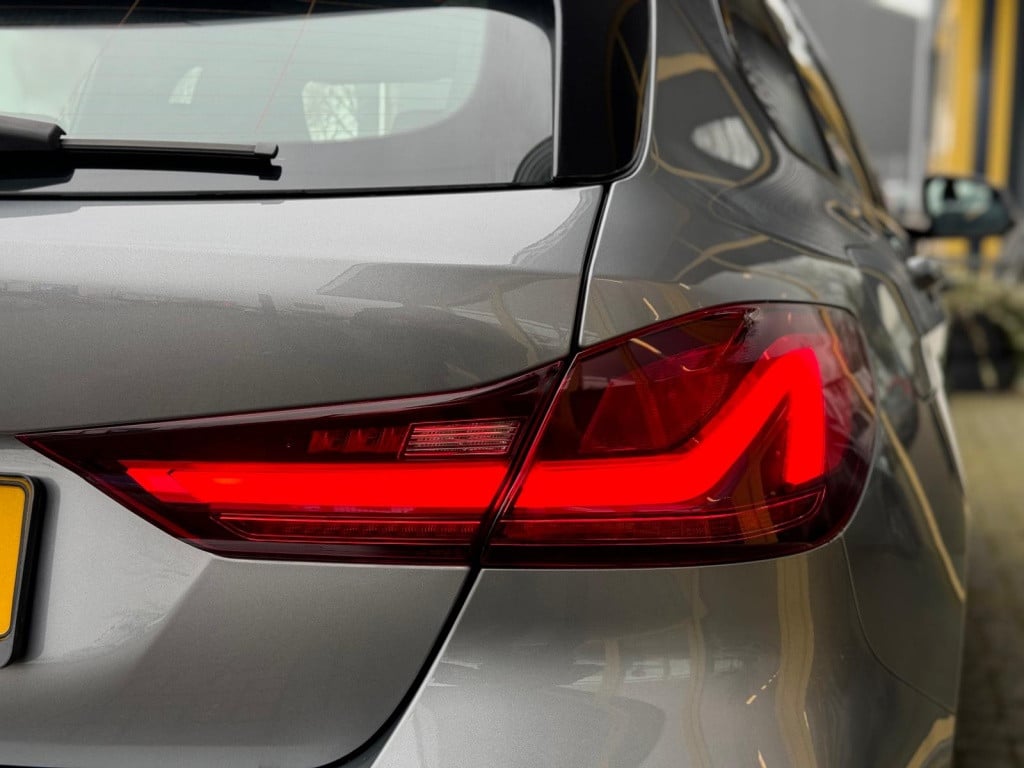 BMW 1 Serie 120i bns edition