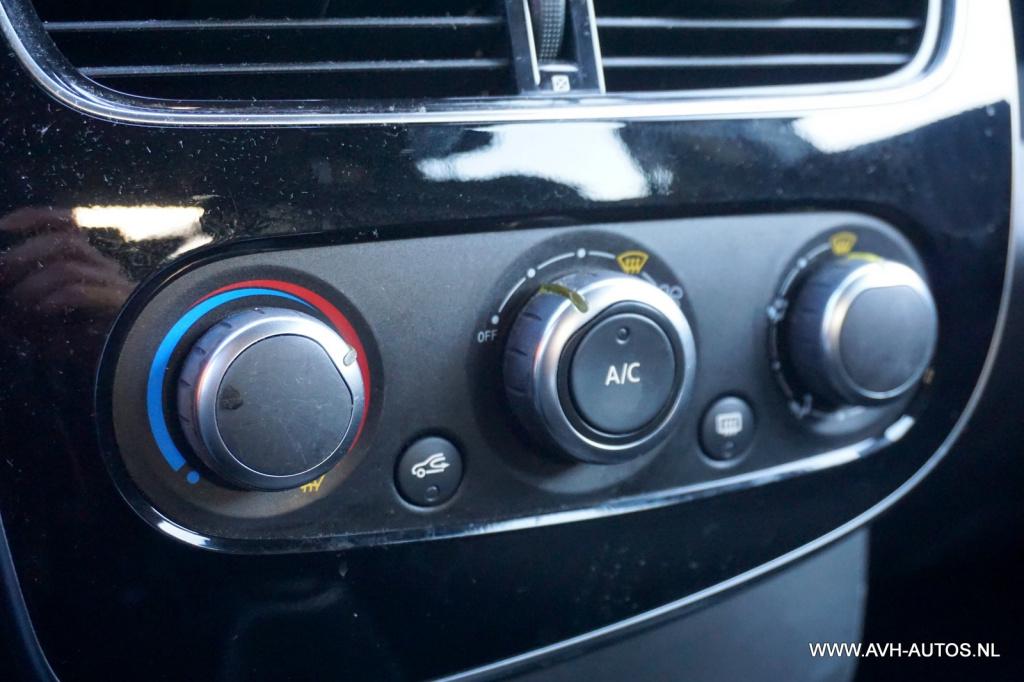 Renault Clio estate 0.9 tce life