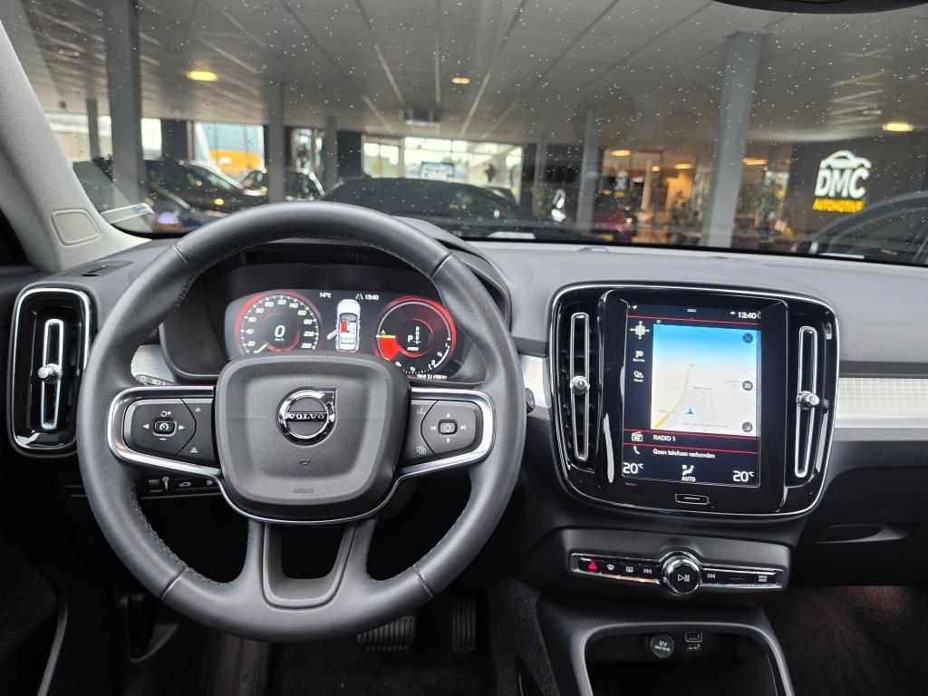 Volvo XC40 inscription recharge plug-in hybrid | led | airco | navi | lane-