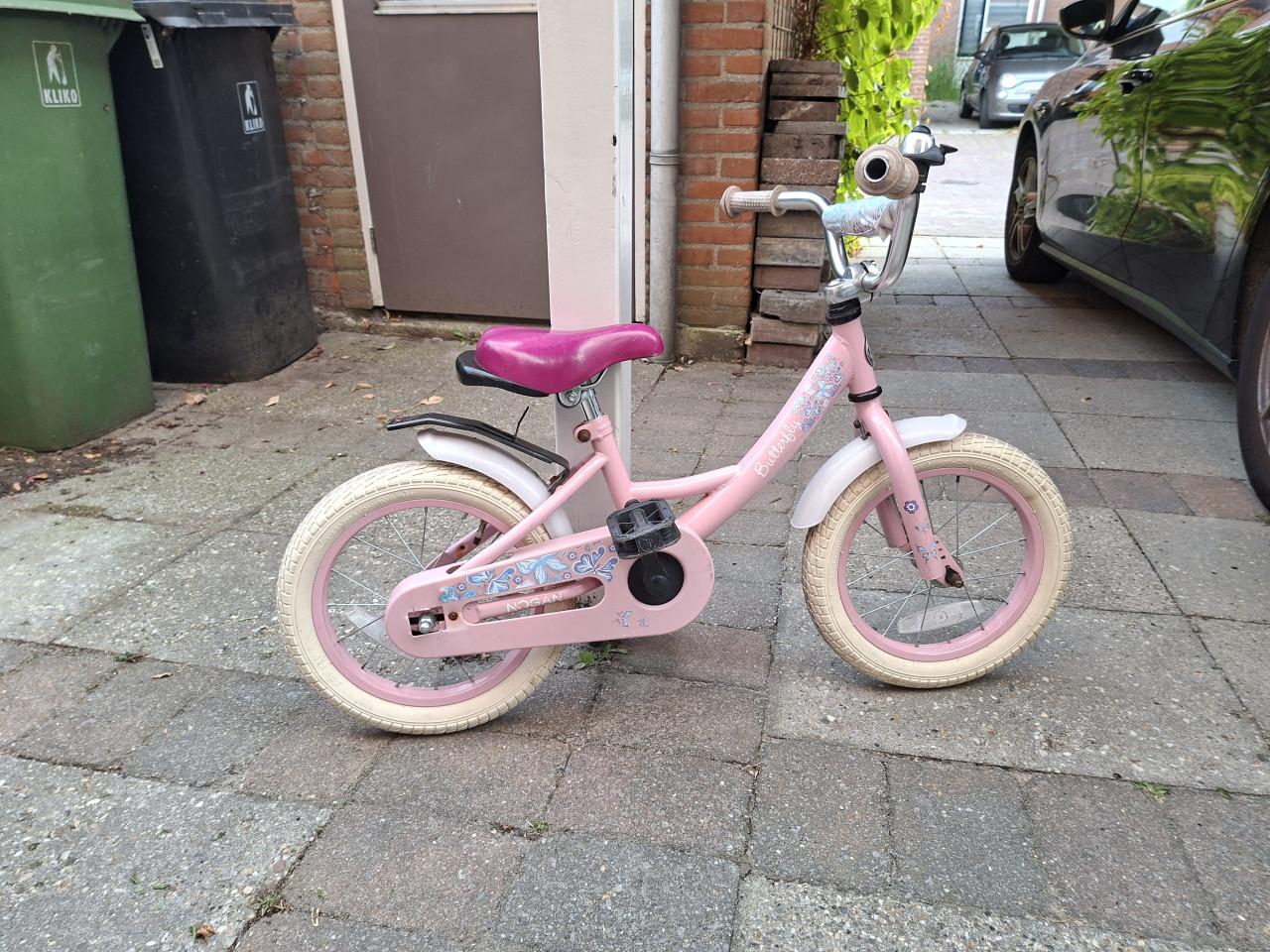 Roze meisjesfiets met zijwieltjes erbij (14 inch)