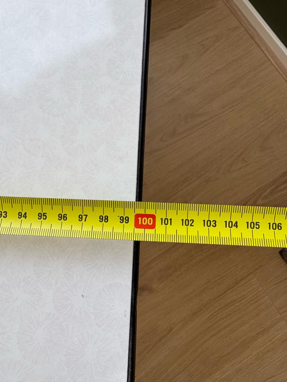 Vintage bureau Formica, met stoel