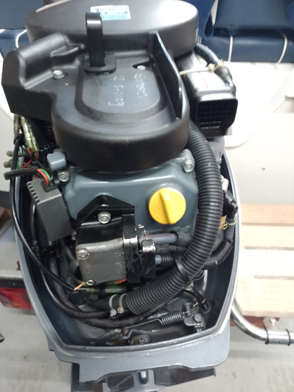 Toer visboot 25 pk elek abrio kap trailer