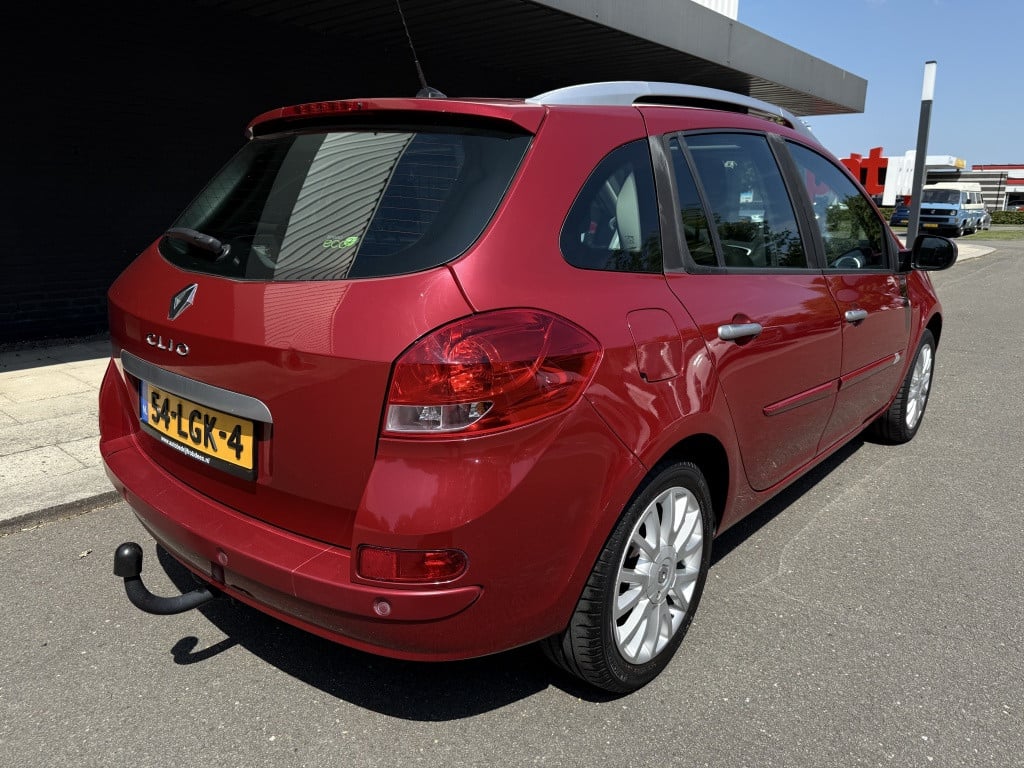 Renault Clio estate 1.2 tce dynamique