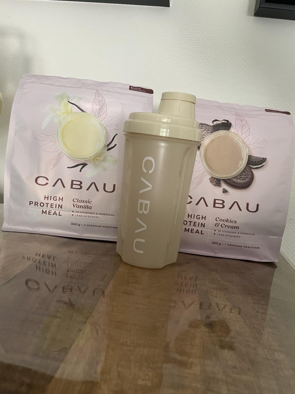 Nieuwe proteïne meals en shaker Cabau