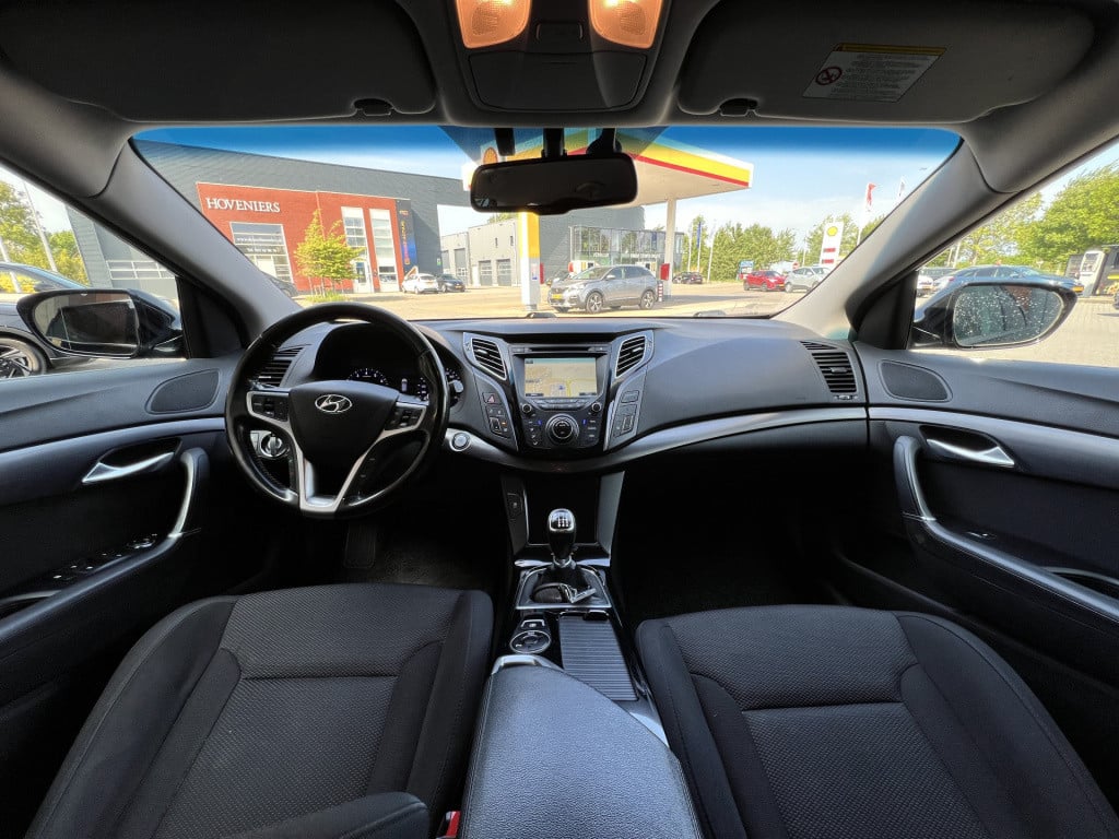 Hyundai I40 wagon 1.6 gdi blue business edition