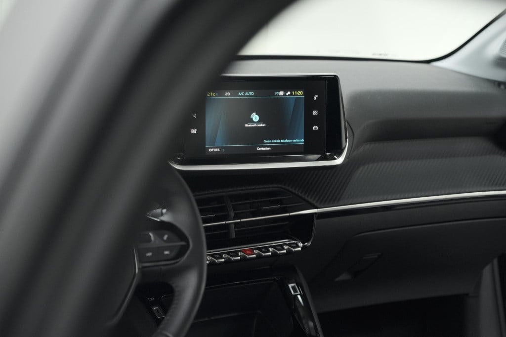 Peugeot 208 ev active pack 50 kwh | apple carplay | parkeersensoren | navig