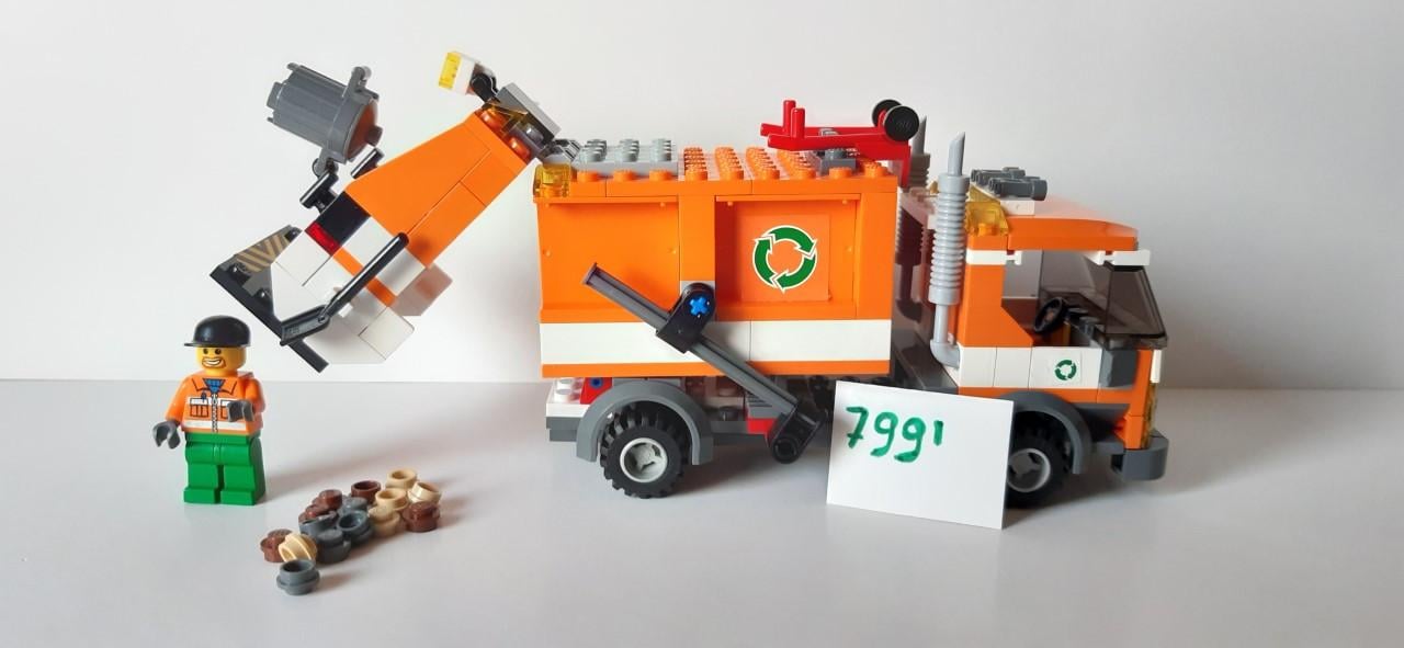 Lego 7991: vuilniswagen / recycle truck