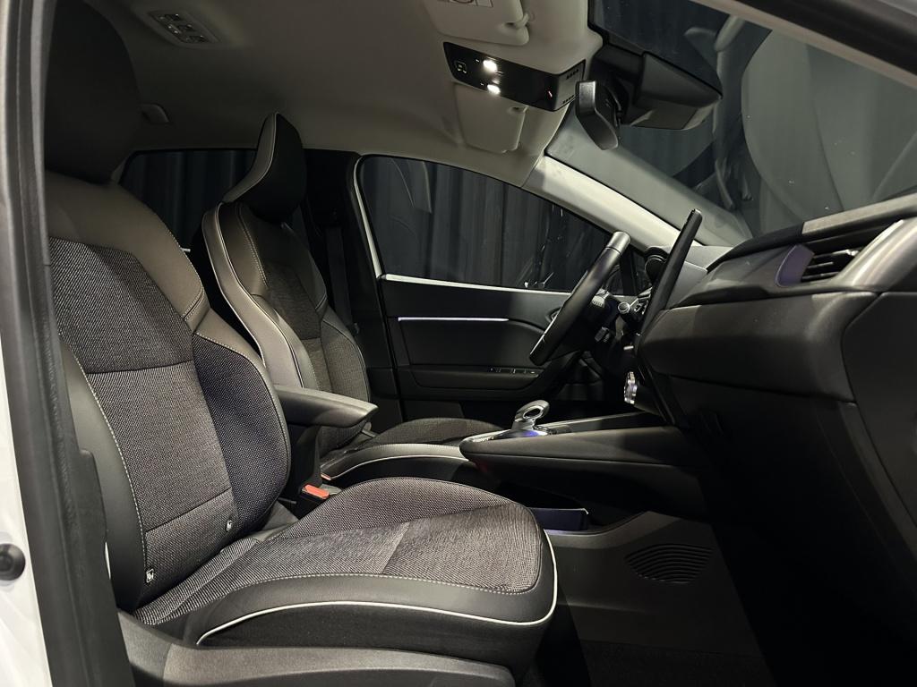 Renault Captur 1.6 plug-in hybrid intens *camera*trekhaak*