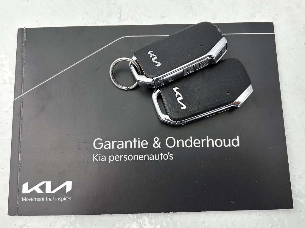 Kia Sportage 1.6 t-gdi plug-in hybrid awd dark edition