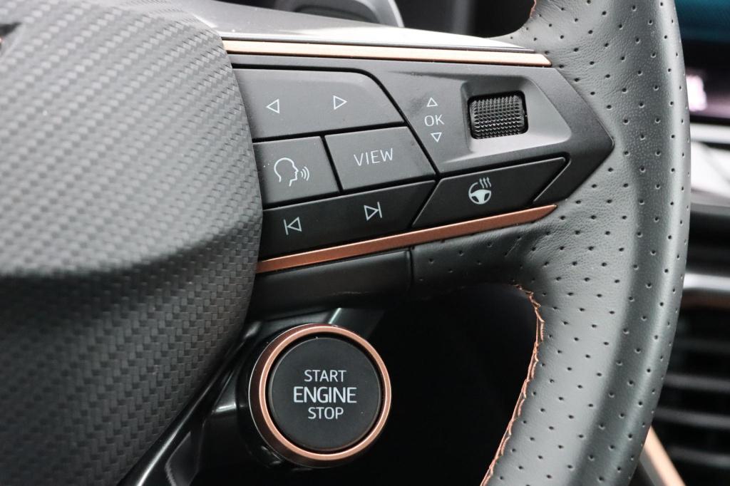 Cupra Formentor 1.5 tsi e-hybrid business 204pk dsg6 | soh 100% |