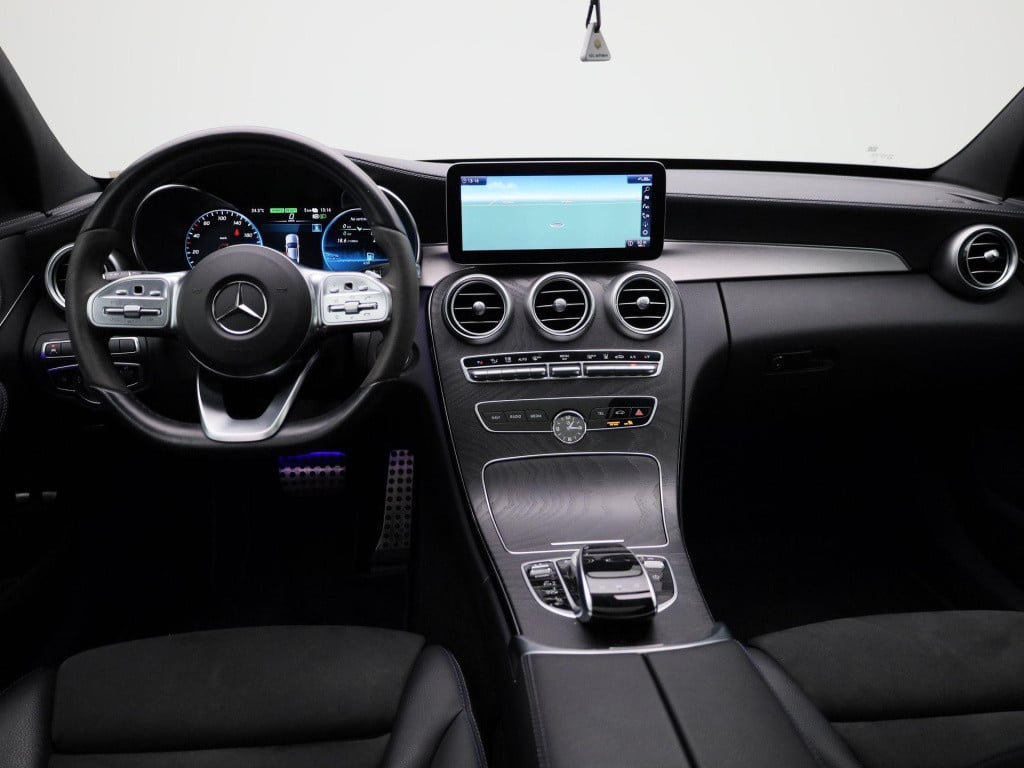 Mercedes-Benz C-Klasse 300 e business solution amg limited | automaat | pan
