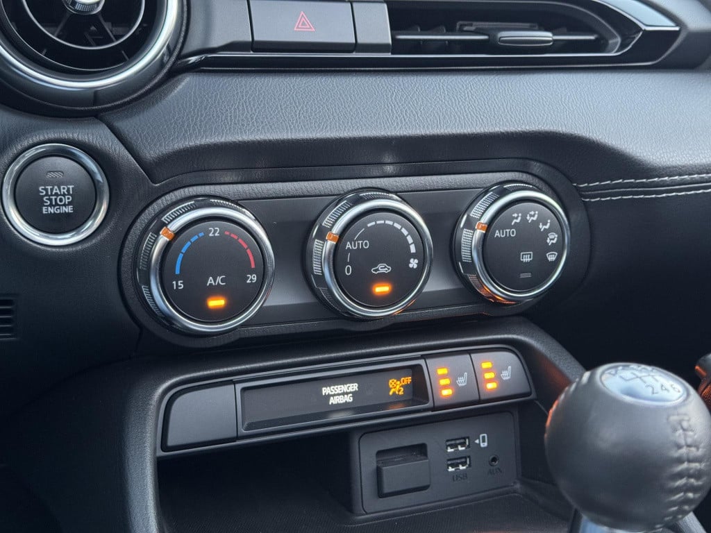 Mazda Mx-5 2.0 skyactiv-g 184 luxury nl-auto!