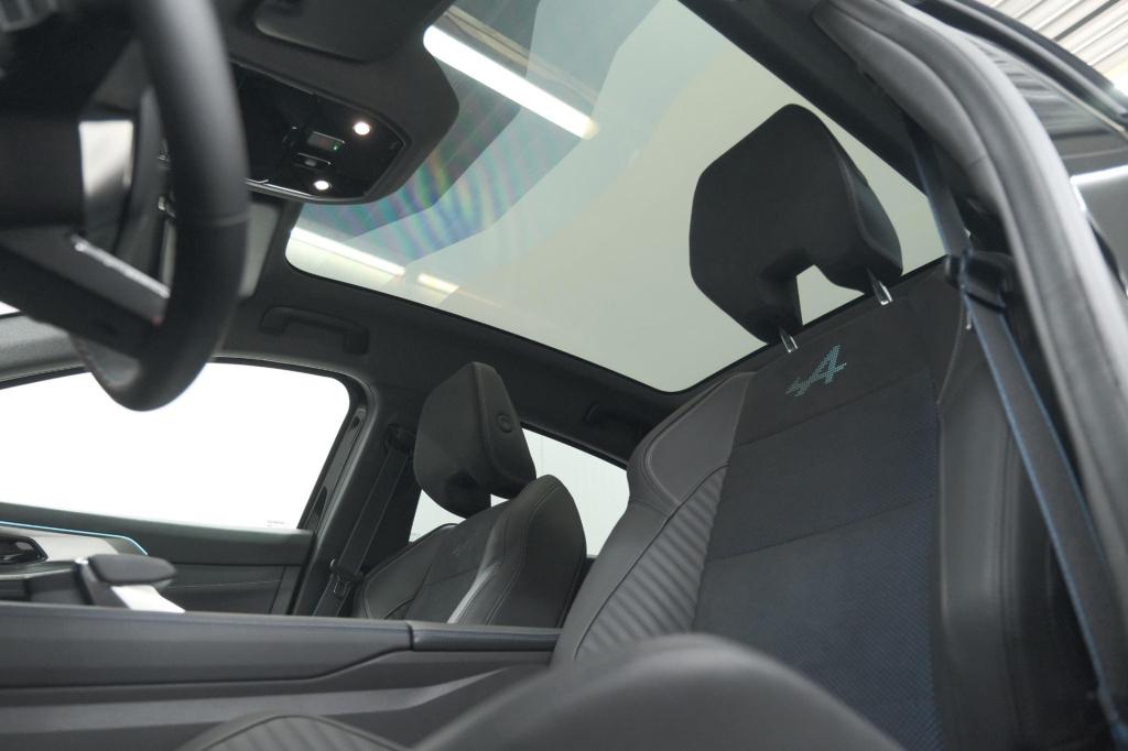 Renault Rafale 1.2 e-tech 4x4 plug-in hybrid 300 atelier alpine | pack ligh