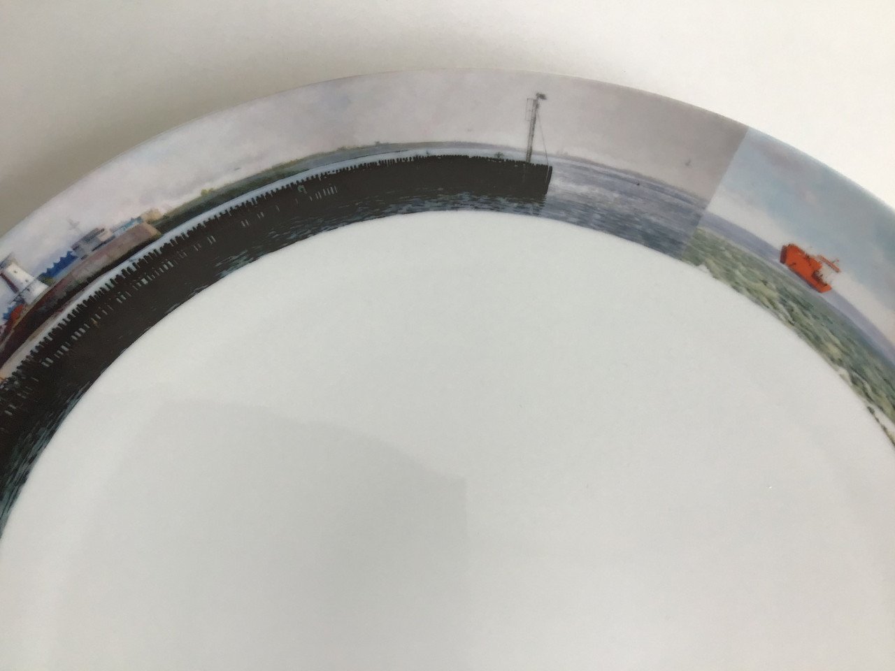 Bord 31 cm Taste of Art Jo Dumon Tak Vlissingen kust Panorama Walcheren