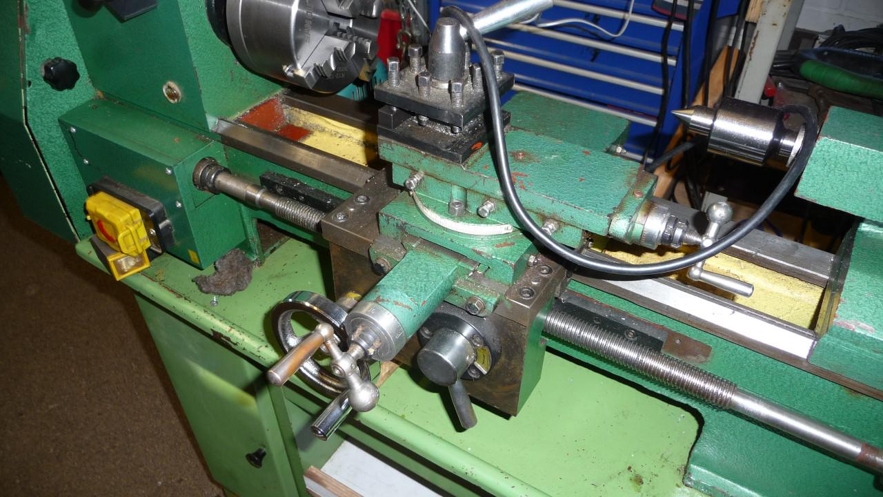 TE KOOP METAALDRAAIBANK merk FERM