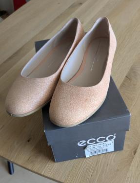 DAMESSCHOENEN Maat 39 vrijwel nieuw
