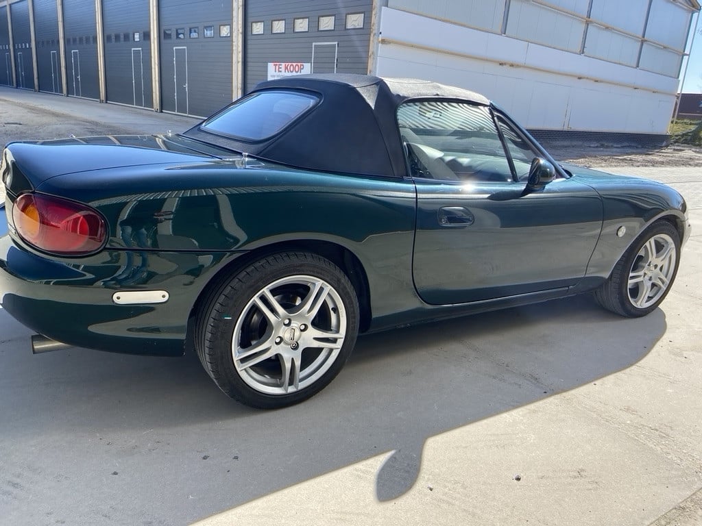 Mazda MX 5 in showroomconditie